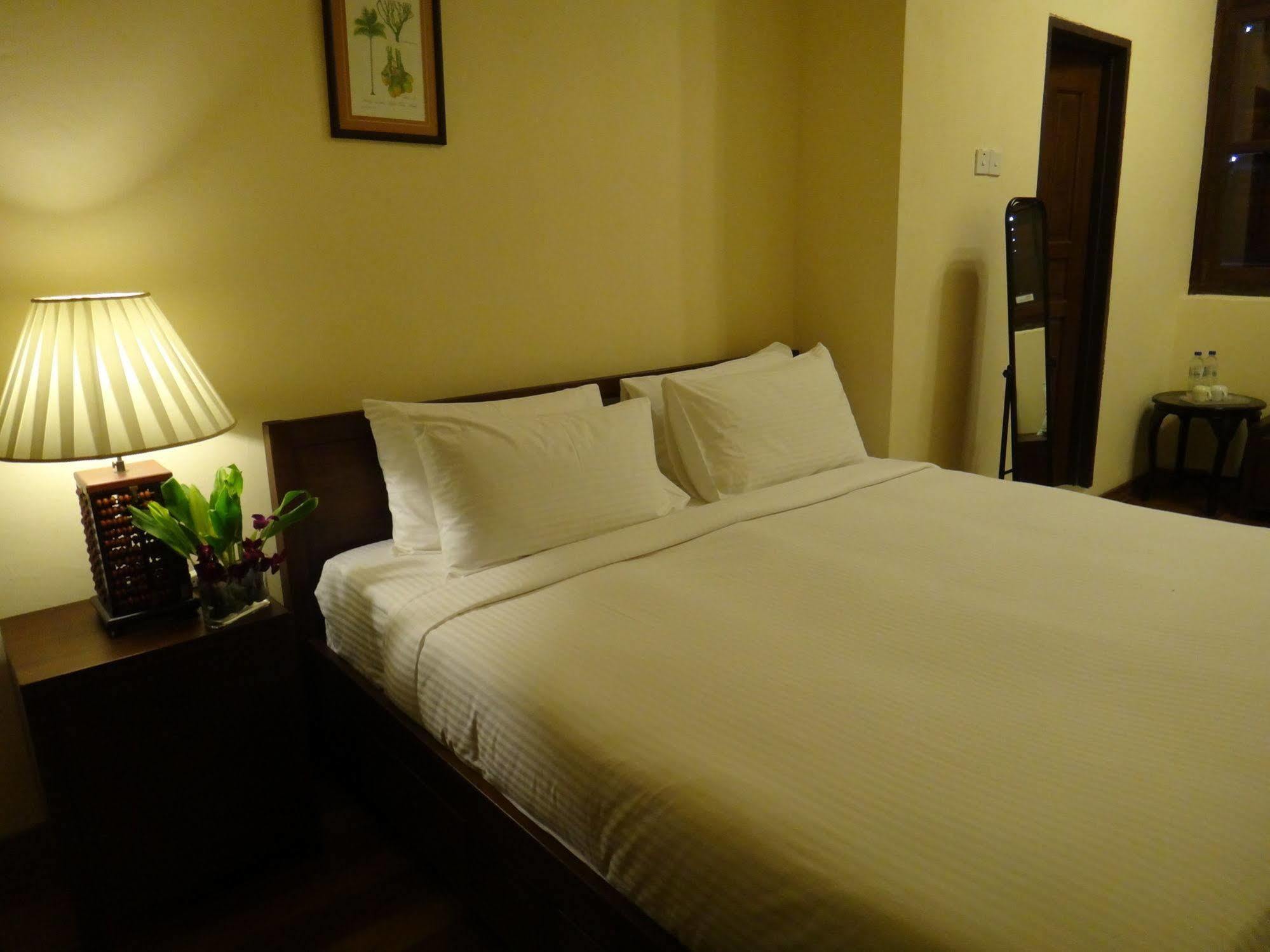 Betel Nut Lodge (Adults Only) Georgetown Luaran gambar